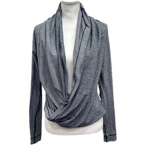 Lululemon Iconic Wrap‎ Surplice Top Wee Stripe White Black Size 2 Lounge Active